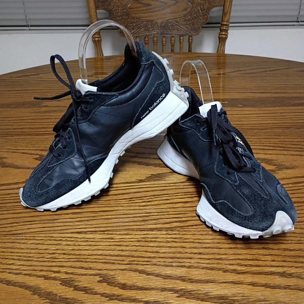 Vintage New Balance 327 Black White Leather Suede Sneakers WS327LW Womens 7.5